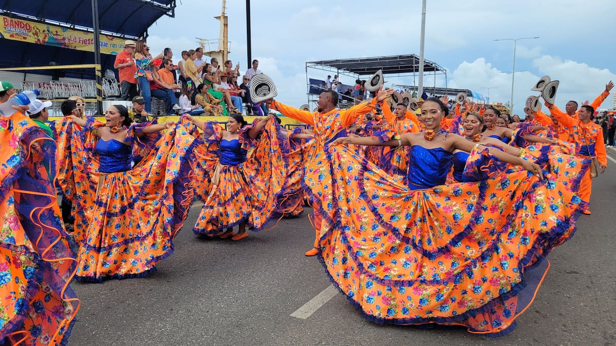 El patrimonio y la cultura se tomaron la Avenida Santander. //Foto: Diego Rosales - EU.