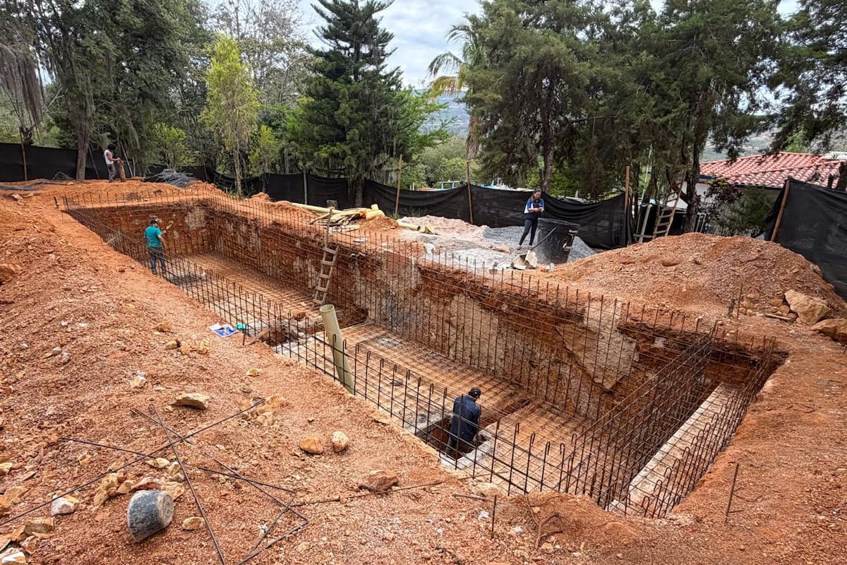 En la actulidad se construye un tanque de oxigenación y aireación para mejorar las condiciones del agua antes de iniciar el proceso de potabilización.