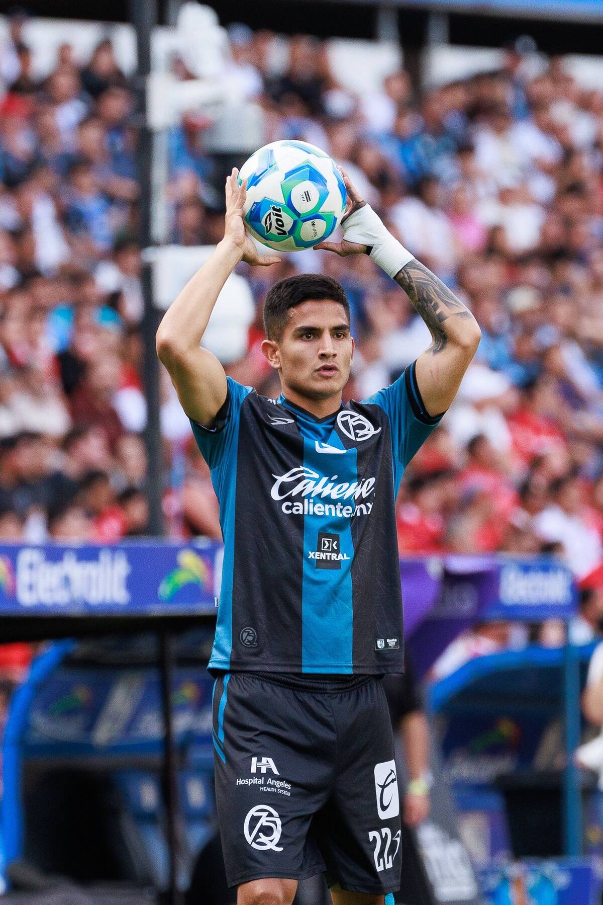 El santandereano Bayron Duarte se destaca en el Querétaro de México. Foto: Cortesía Querétaro.