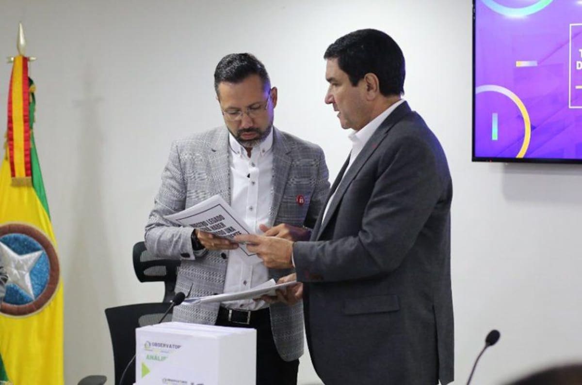 Jaime Andrés Beltrán Martínez y Juan Carlos Cárdenas, vinculados al proceso de responsabilidad fiscal por pérdida de la chatarra. Foto: Archivo particular/VANGUARDIA