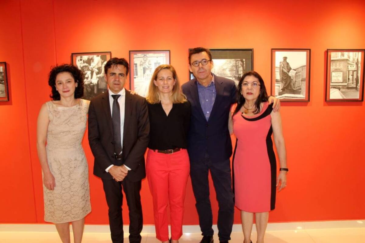 Marie Christine Charlieu, Enrique Sanchez-Albarracin, Laetitia Quilichini, Claude Chassaing y Amparo Caballero. (Foto: Suministrada / VANGUARDIA LIBERAL )