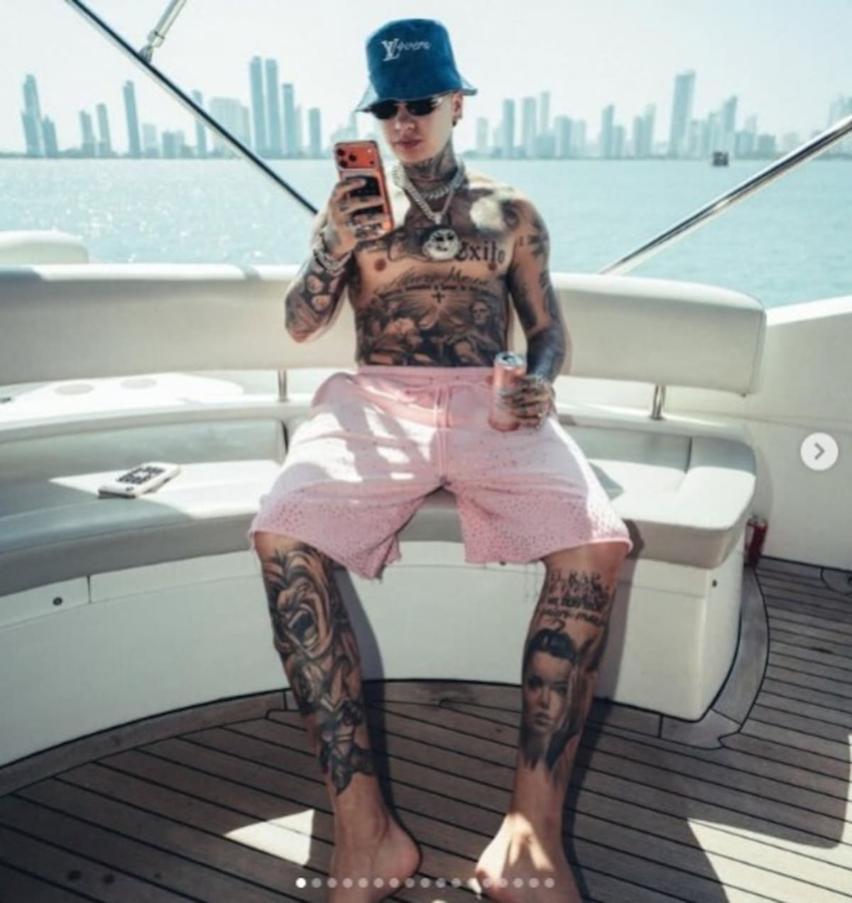 Blessd explica el significado de su nuevo tatuaje. // foto tomada de IG @blessd