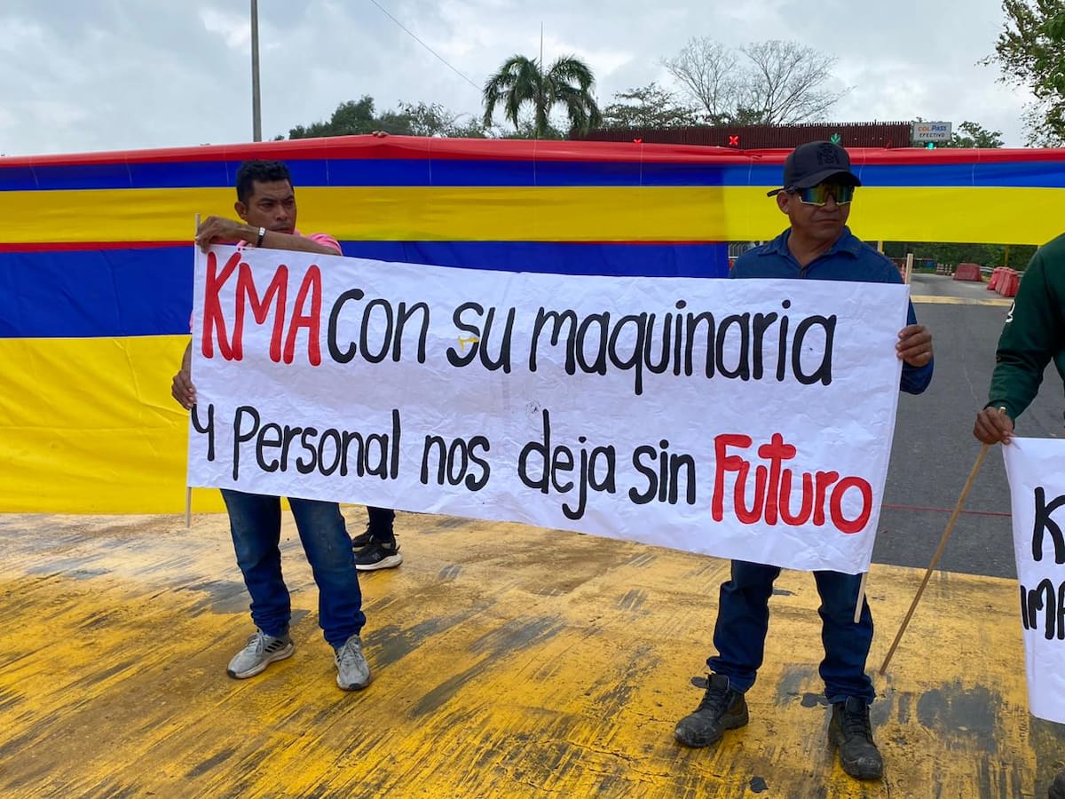 En Santander, hay bloqueos en Cimitarra y Sabana de Torres por protestas del gremio de volqueteros.
Suministrada/vanguardia