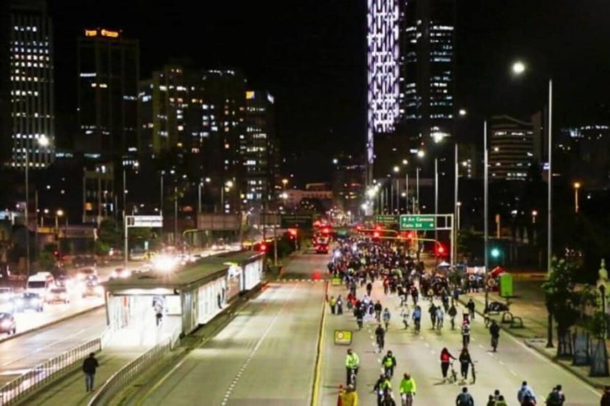 Bogotá celebrará la Navidad con la Ciclovía Nocturna: deporte, luces y diversión para toda la familia. Foto: Alcaldía de Bogotá
