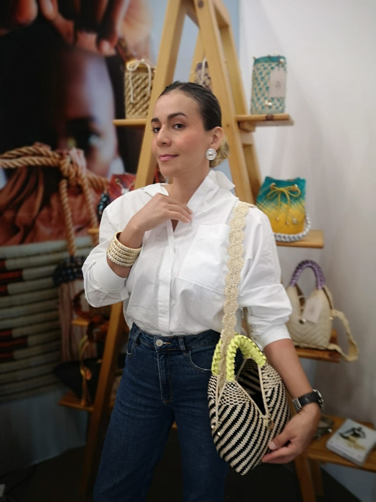 Accesorios elaborados con fibras.