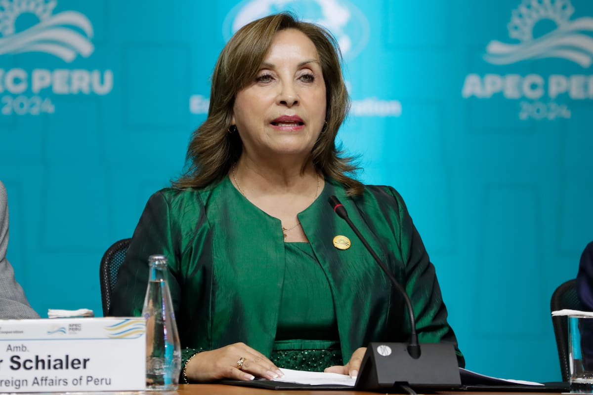 Imagen de archivo de la presidenta de Perú, Dina Boluarte. EFE/ Carlos Ortega