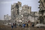 Derrumbe en Gaza deja 20 muertos y 60 desaparecidos: había un centenar de personas dentro