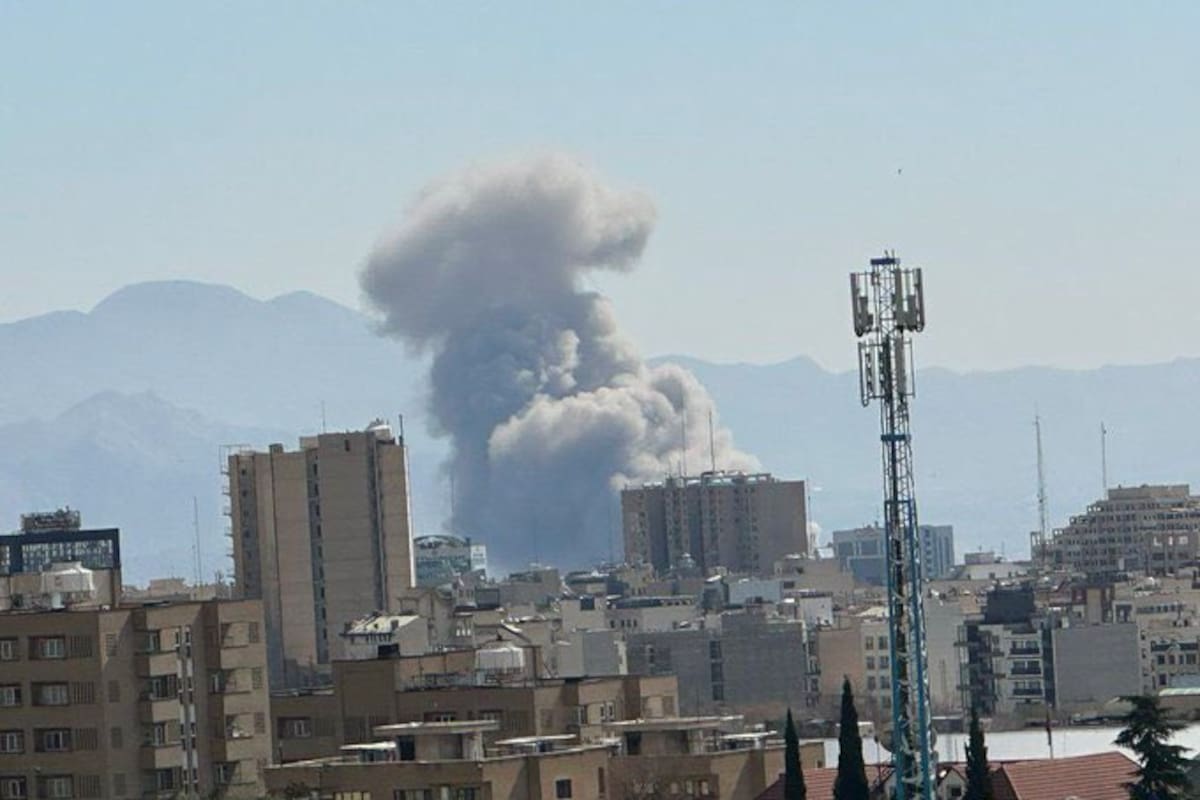 Bombardeos en Teherán este domingo 1 de marzo. / Redes sociales