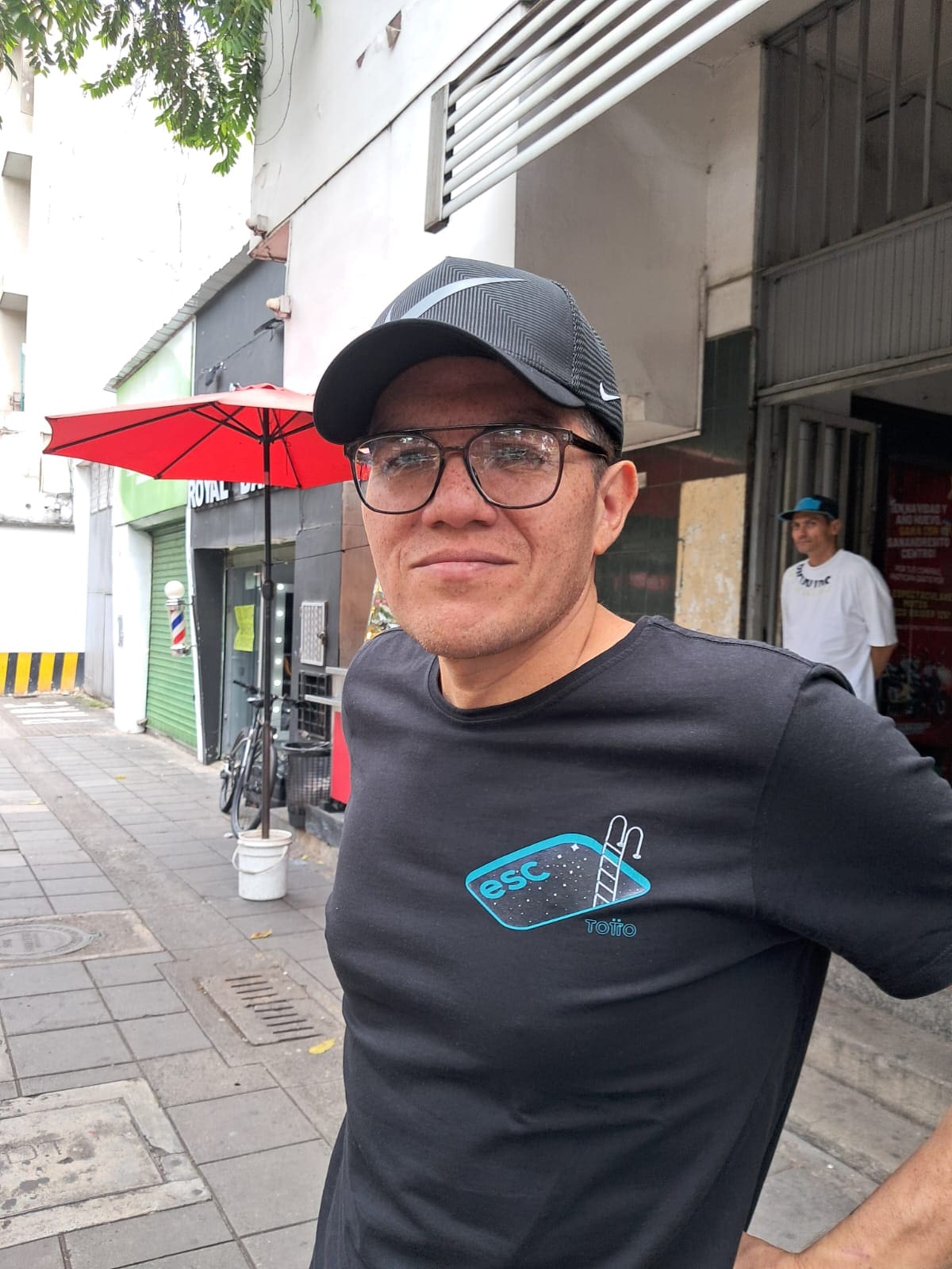Ronald Bautista, peatón.