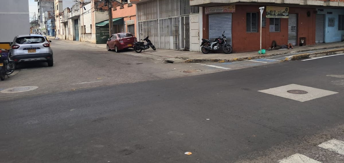 Respuesta a la comunidad: reparan el pavimento de la calle 33 con carrera 12.