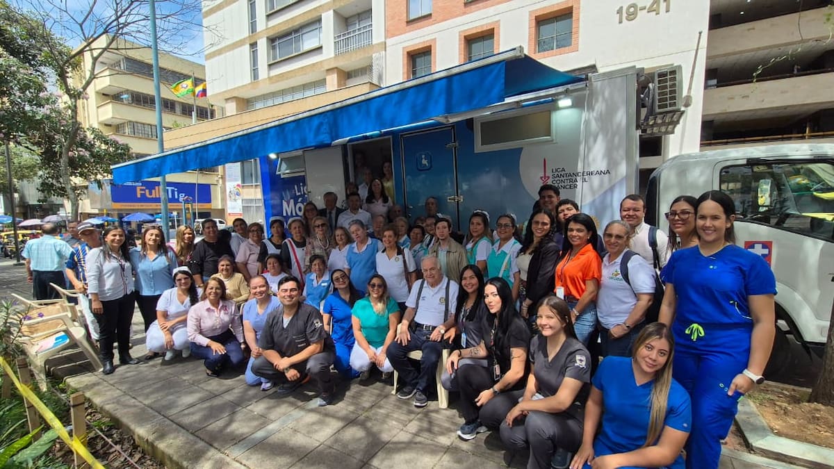 Liga Móvil de Lucha Contra el Cáncer en Santander.