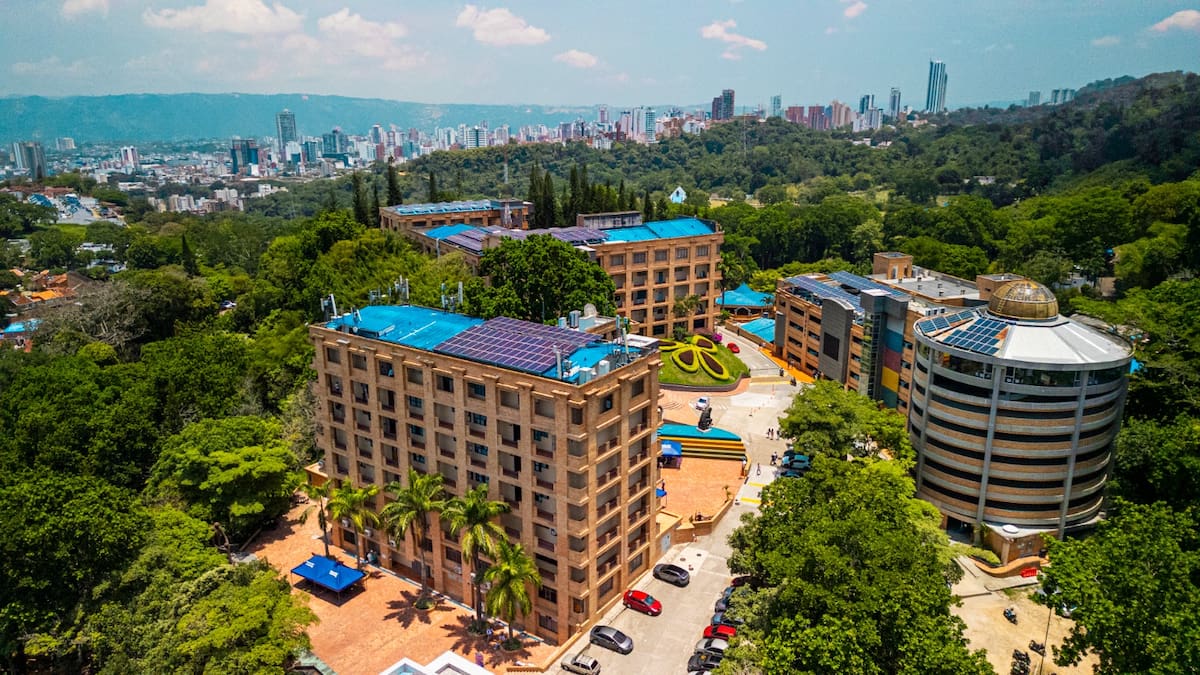 Universidad de Santander, UDES.