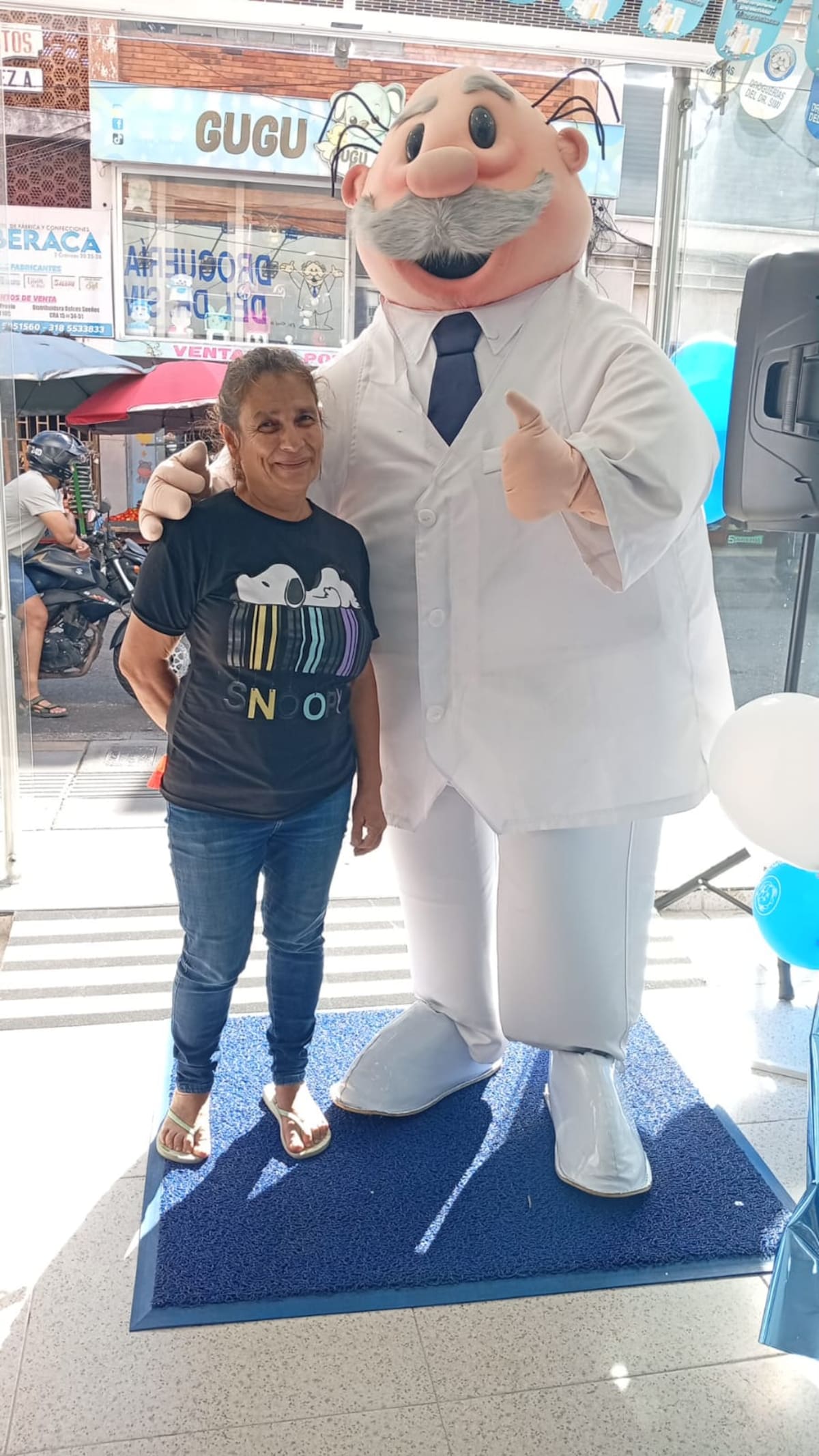 "Mamá Fanny" lidera grandes obras sociales en Bucaramanga y el área metropolitana.