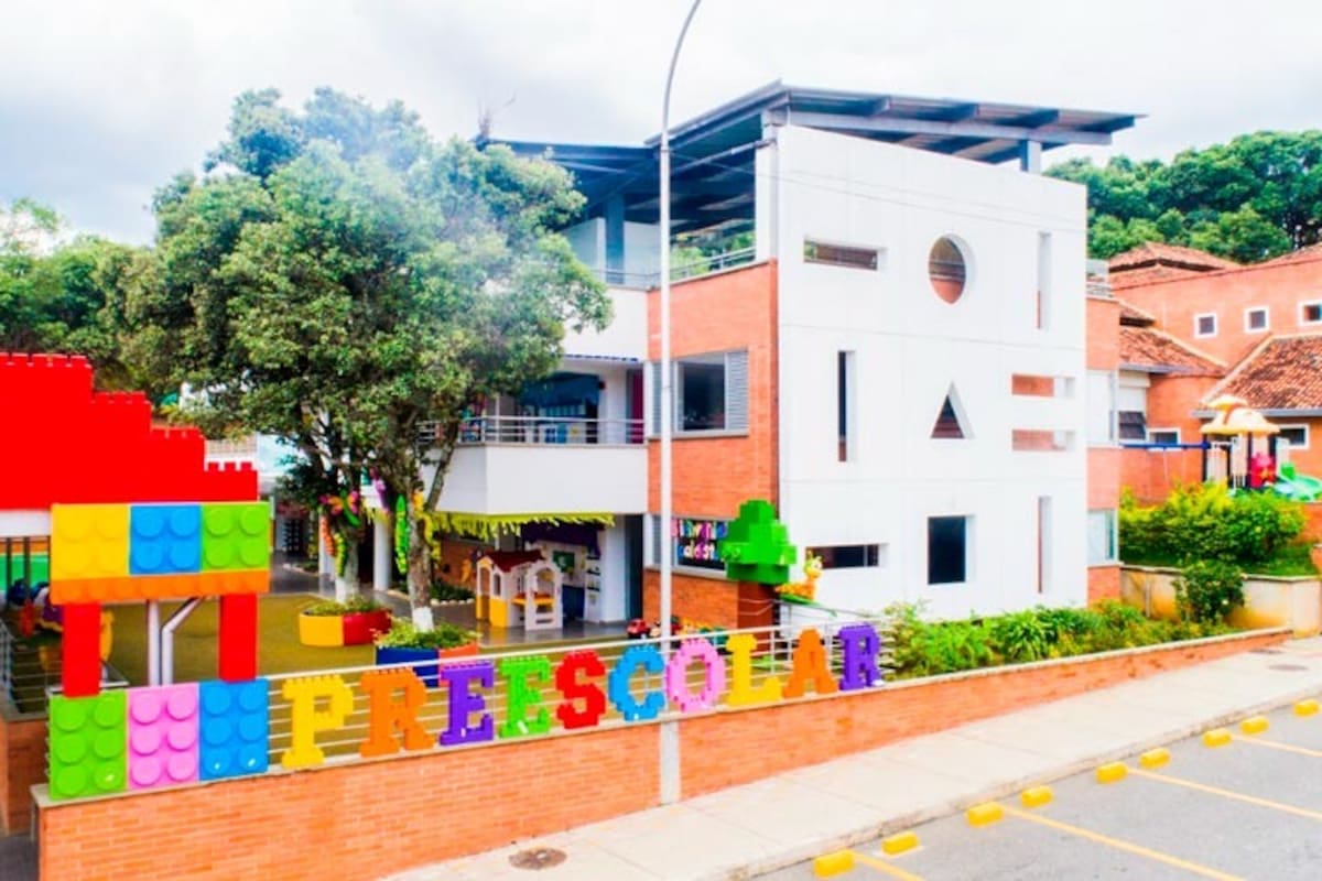 Prescolar del Instituto Caldas.