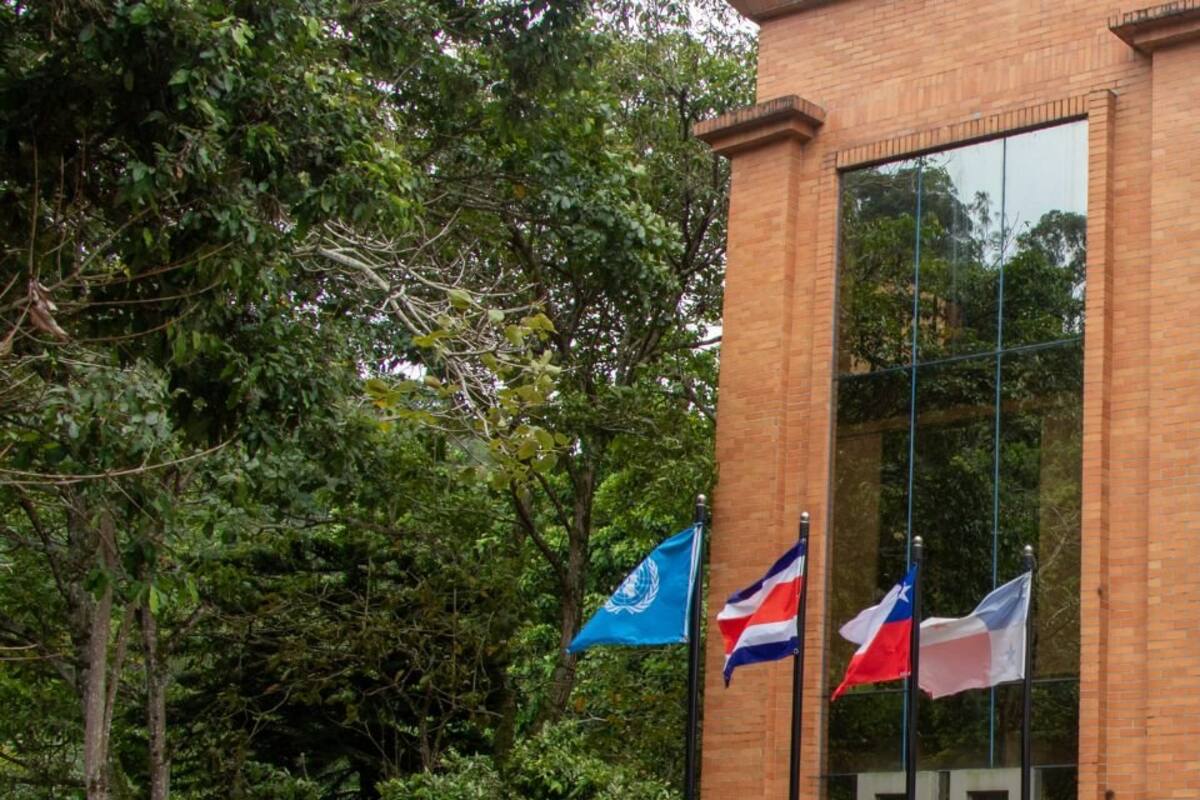 En la UDES de Bucaramanga está la sede de la Universidad para la Paz.