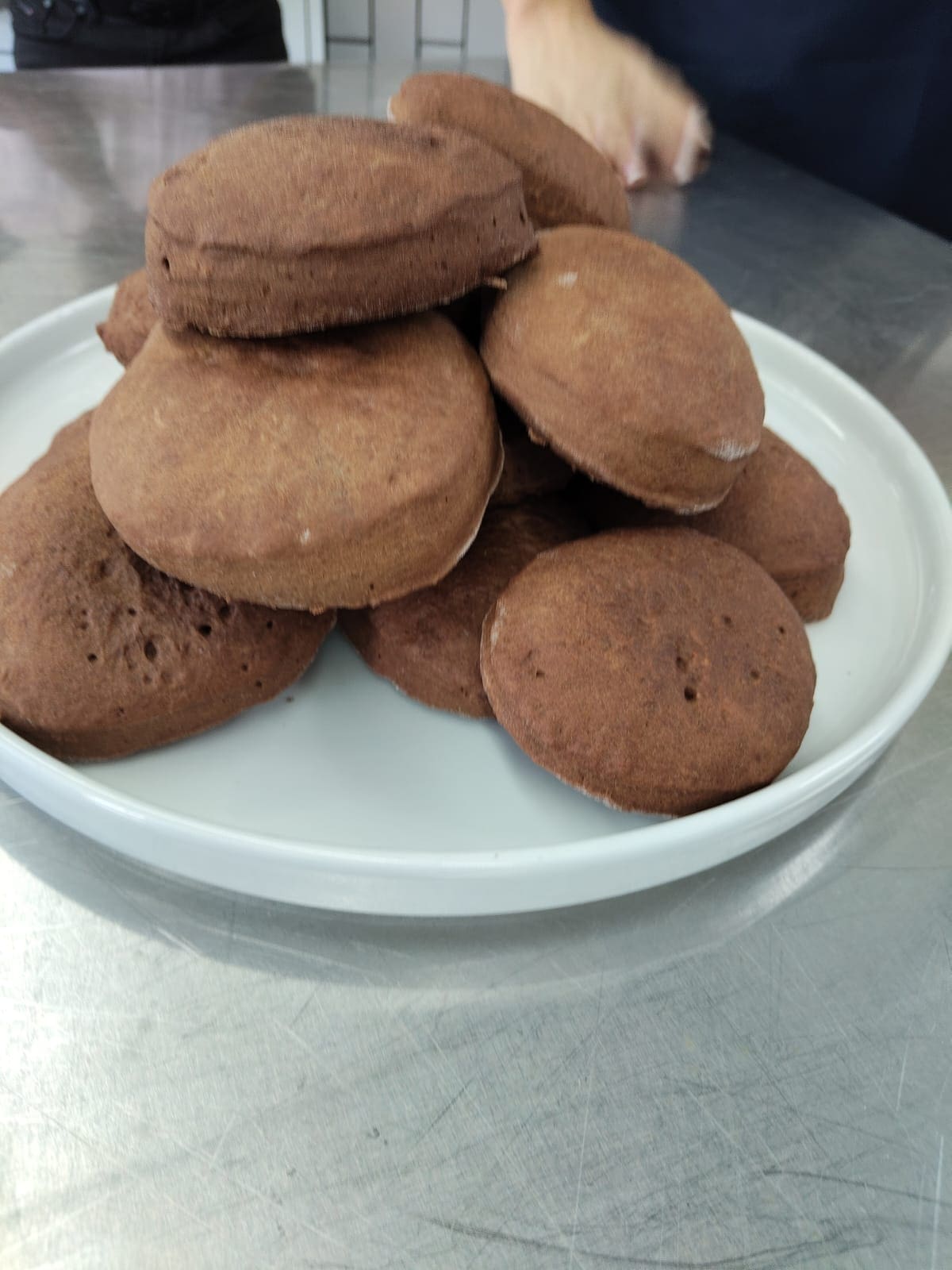 La cuca estará en todas sus presentaciones: blanca y negra.