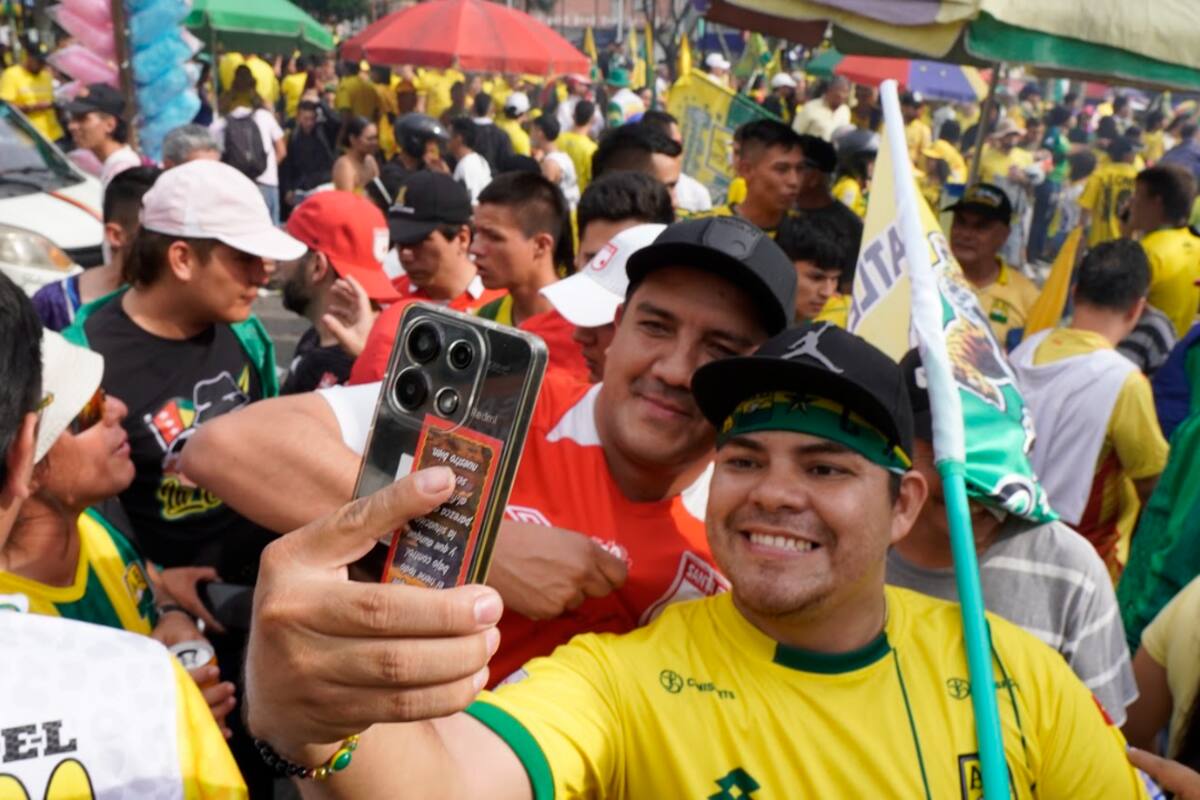 Bucaramanga le ganó la estrella a Santa Fe. (Foto: Franz Rey / VANGUARDIA)