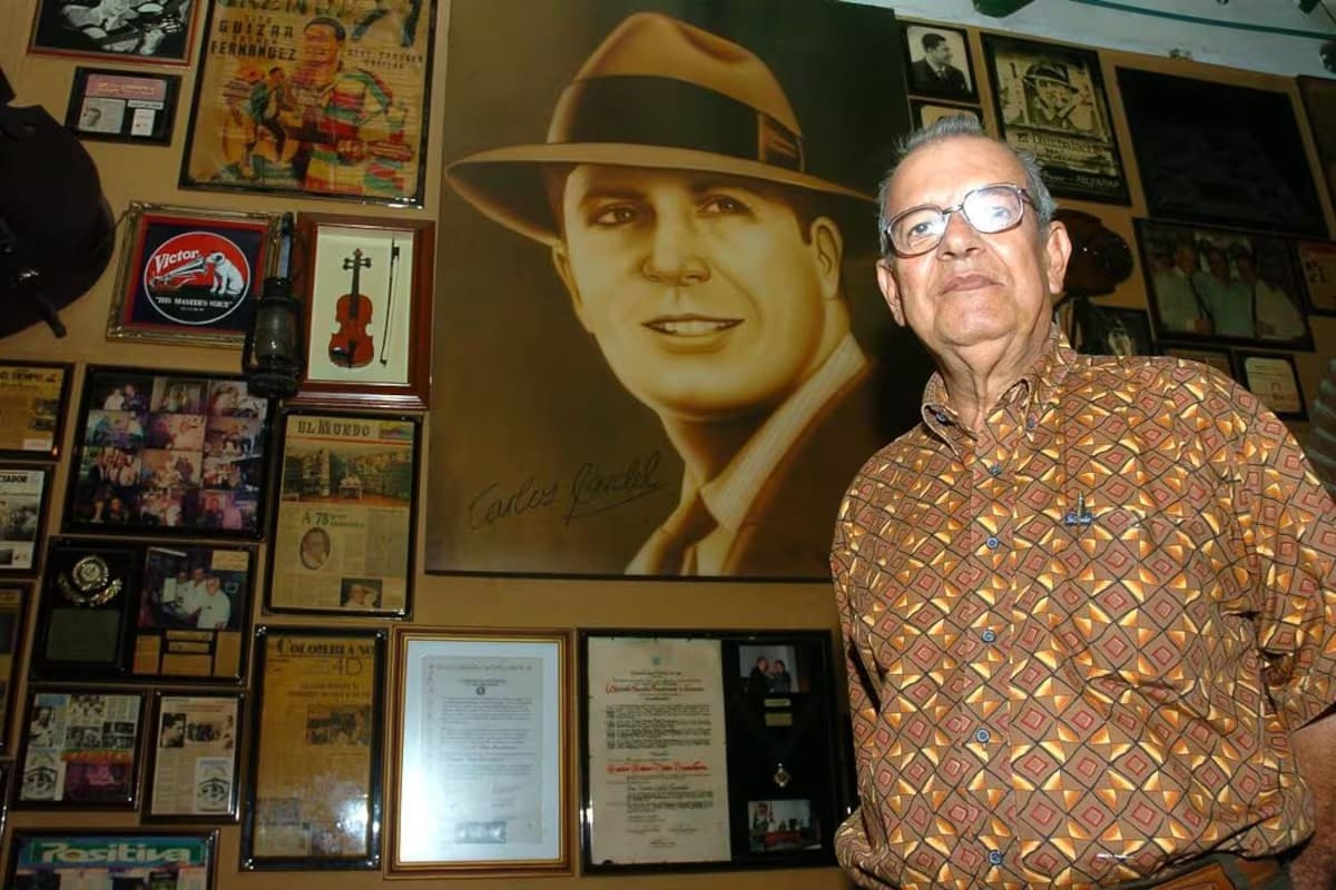 Carlos Pinto Buenahora. (q.e.p.d.)