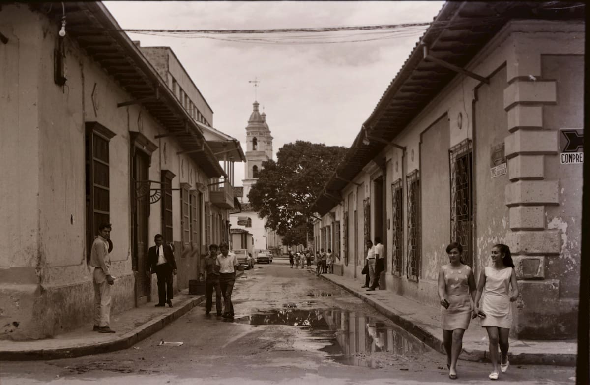 Esta es otra fotografía del ayer de ese mismo sitio: la carrera 11 con calle 34. (Archivo/VANGUARDIA)