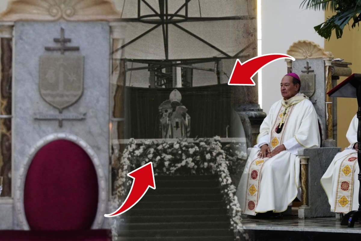 En la silla en donde hoy se sienta el actual arzobispo de Bucaramanga, Monseñor Ismael Rueda Sierra, se sentó en 1986 el papa San Juan Pablo II.