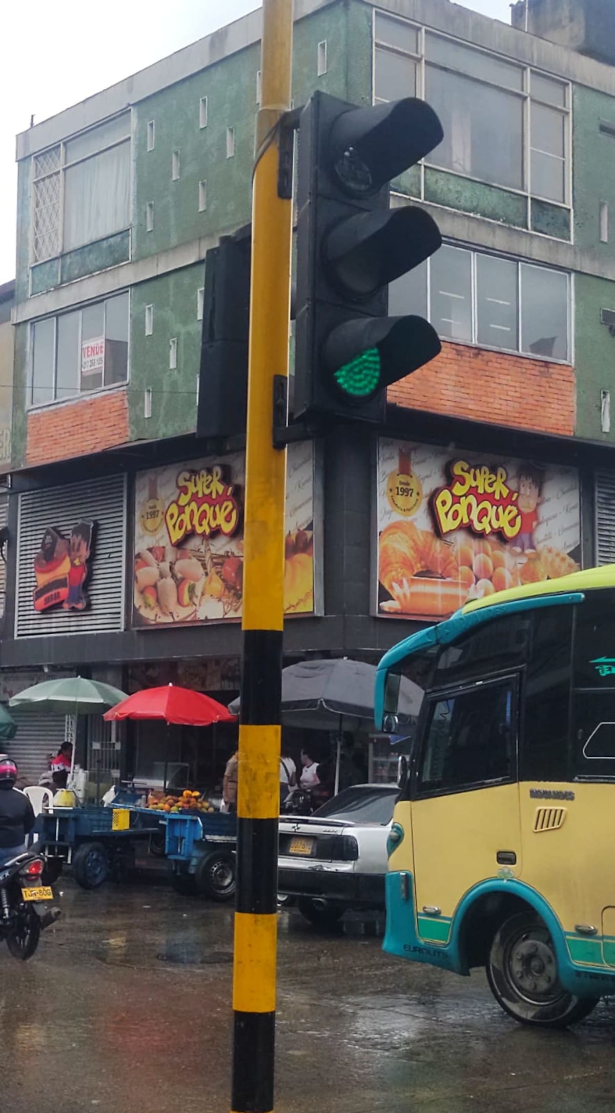 Centro de Bucaramanga: Calle 34 con carrera 15. (Foto: Euclides Kilô Ardila / VANGUARDIA)