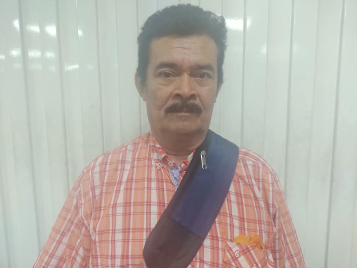 Oswaldo Abril Arciniegas, vendedor formal.