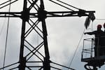Entre el viernes y el domingo cortarán la luz en ocho municipios de Santander