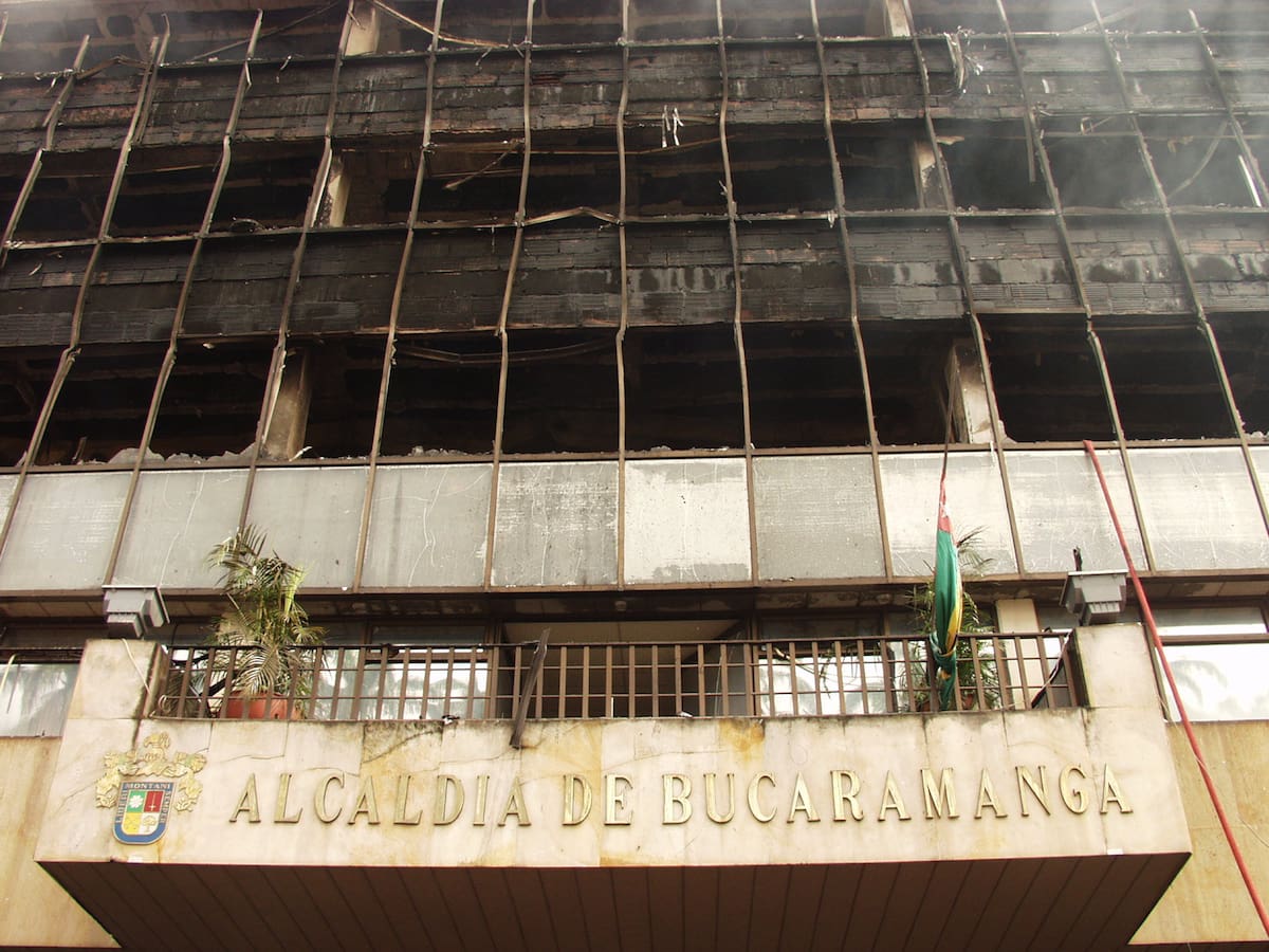 El edificio de la Alcaldía se quemó en la madrugada del 1 de junio de 2022. (Archivo / VANGUARDIA)