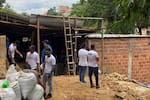 En Bucaramanga, hoy se construyen dos casas que unen a la comunidad para cambiar destinos