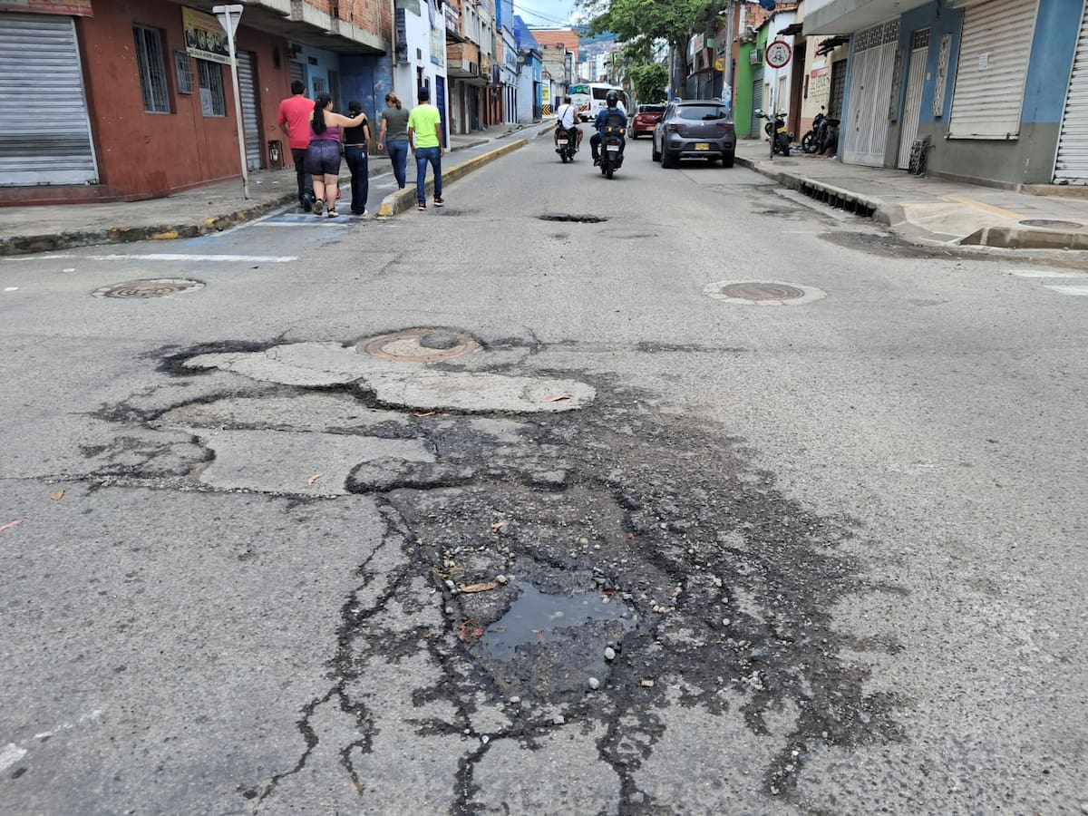 Deterioro del pavimento. (Foto suministrada / VANGUARDIA)