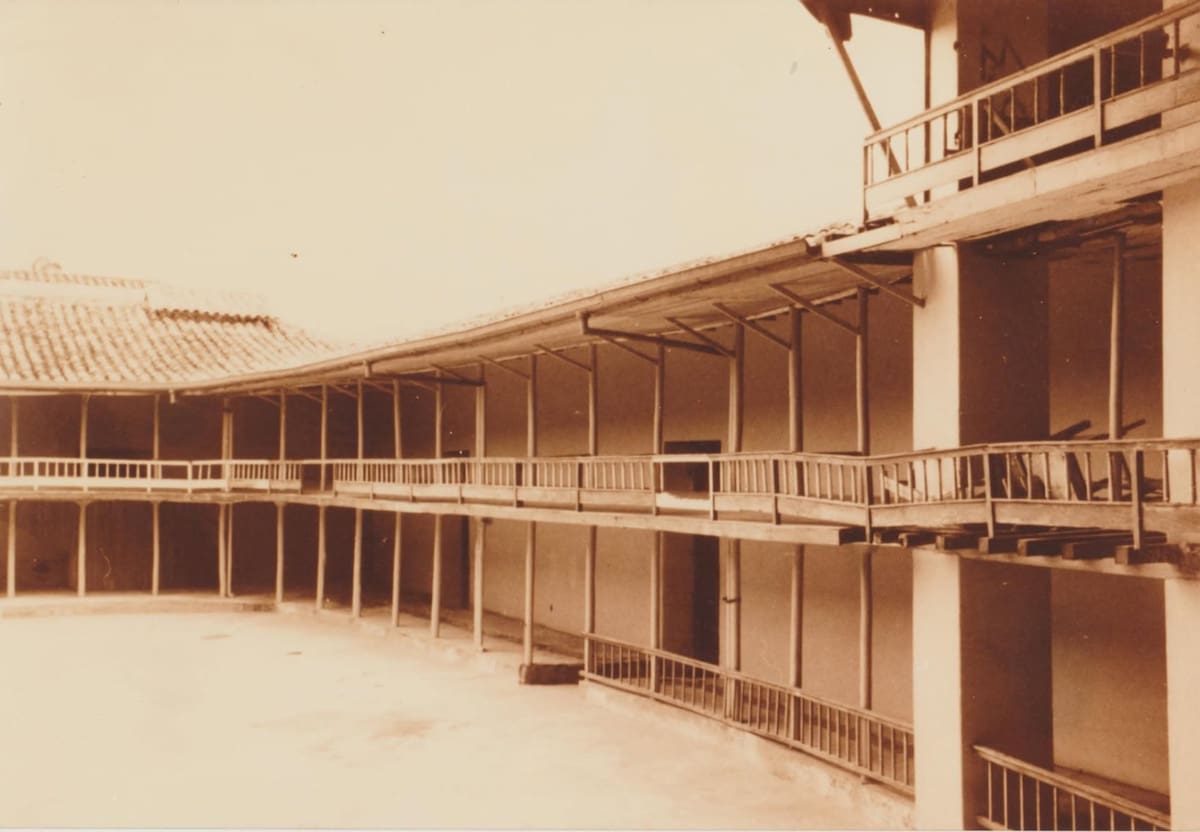 Así se veía el Teatro Coliseo Peralta, a mediados de los años 70. (Archivo/ VANGUARDIA)