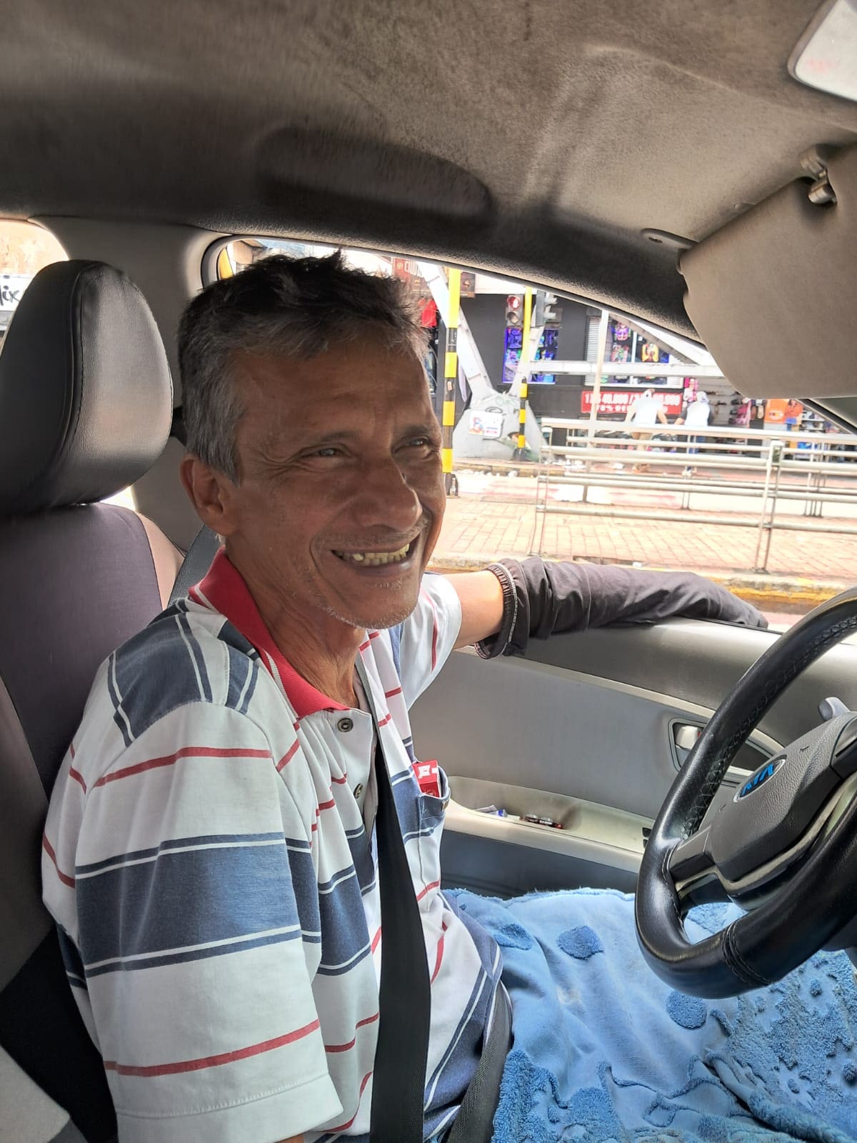 Nelson Gamboa, taxista.