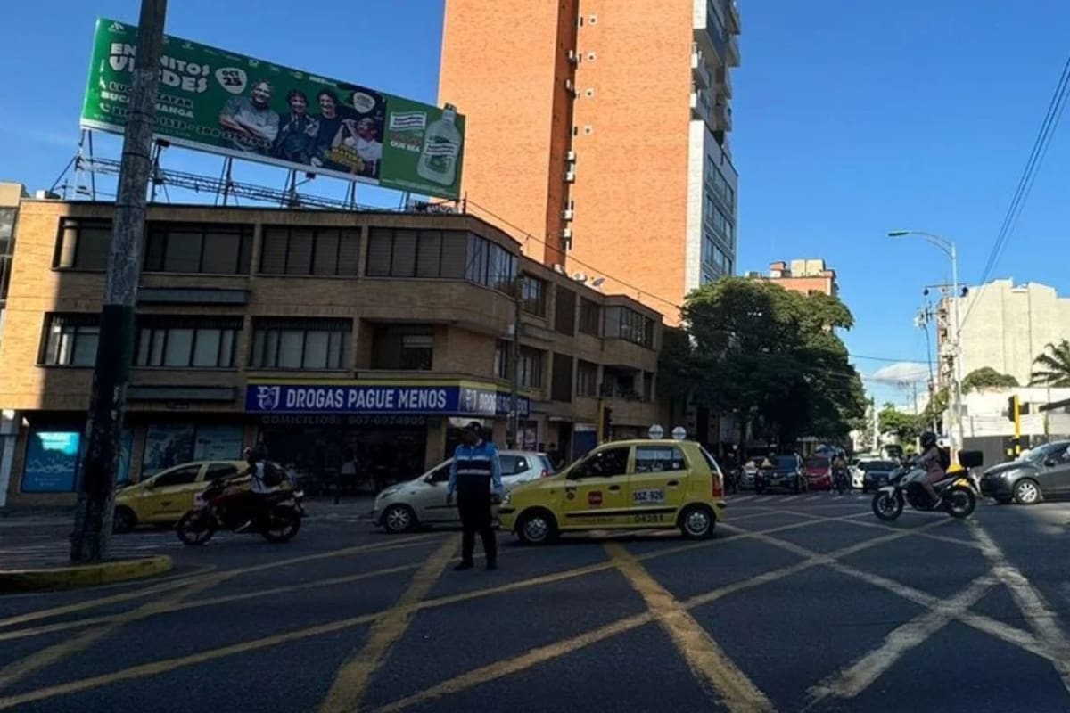 Esté atento al pico y placa.