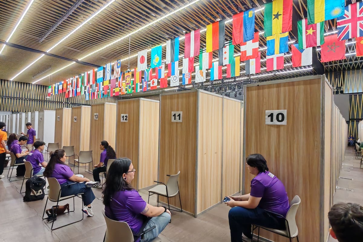 Las Olimpiadas, organizadas por la Universidad Antonio Nariño, se cumplen en Neomundo. (Foto: Marco Valencia / VANGUARDIA)