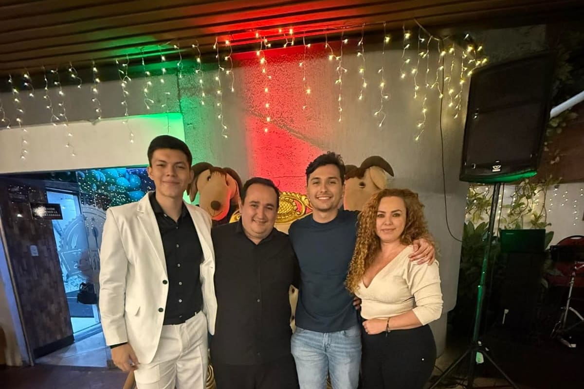 Sebastián Báez, Alberto Ardila Rueda, Alberto José Ardila y Jenny Cubides.