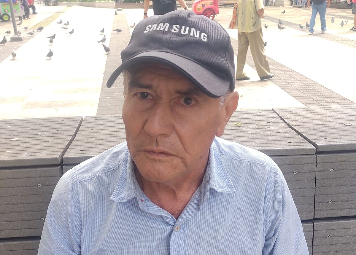 Carlos Hernández.