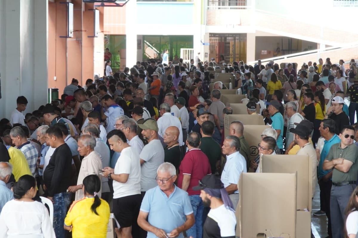 Jornada electoral en Bucaramanga. (Foto: Marco Valencia / VANGUARDIA)