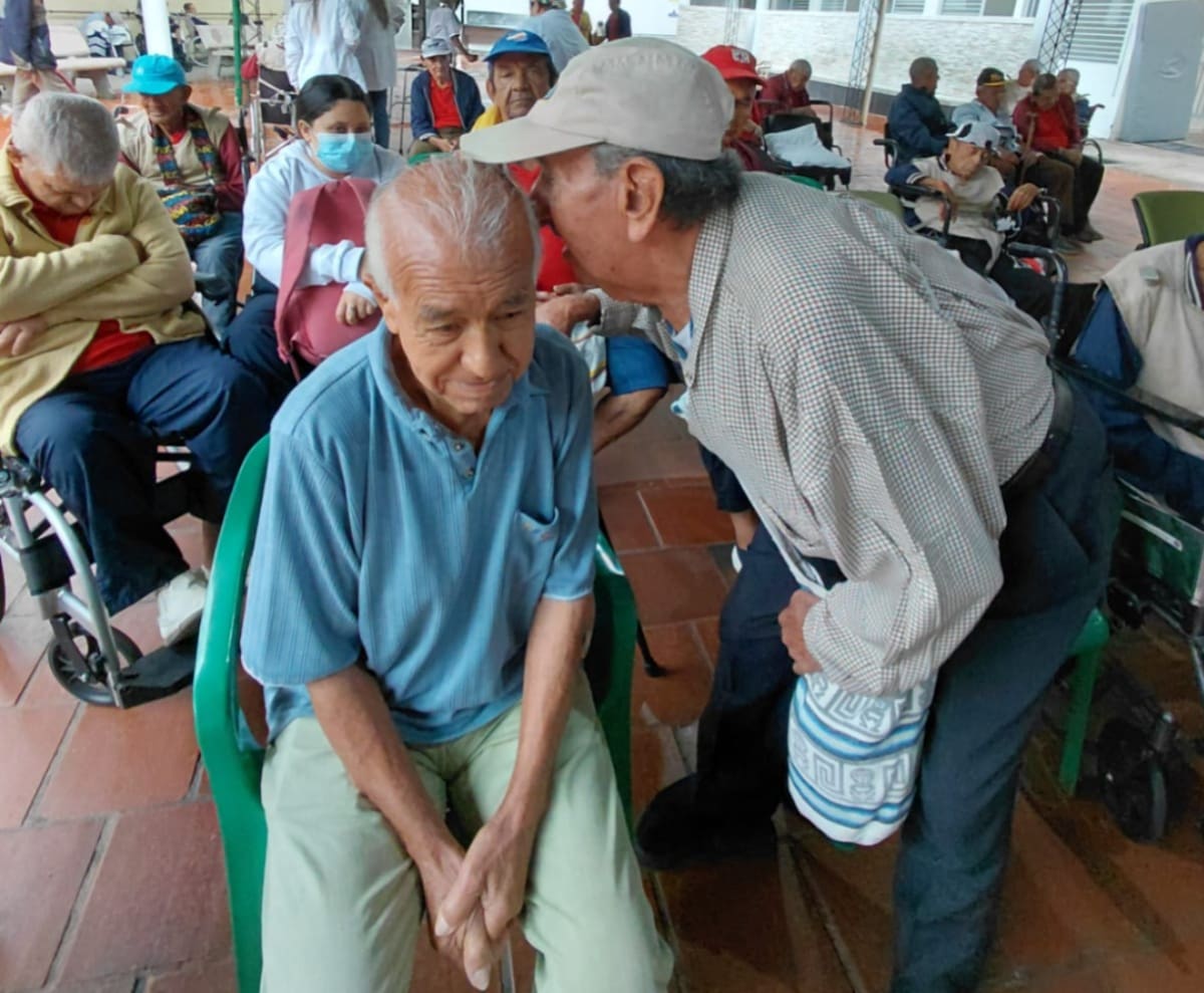 Voces del ayer que florecen en el presente.