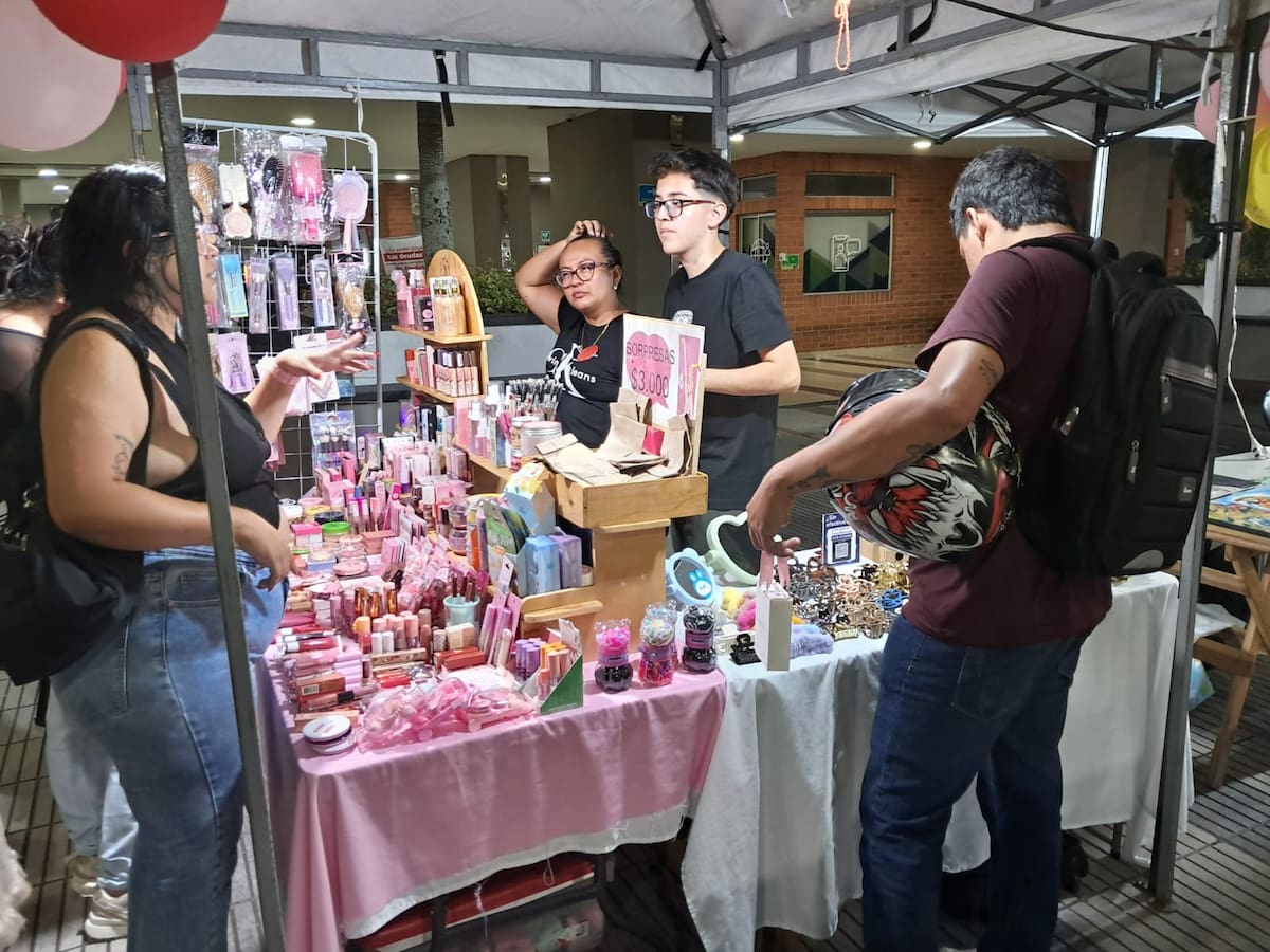 Feria del emprendimiento en las UTS.
