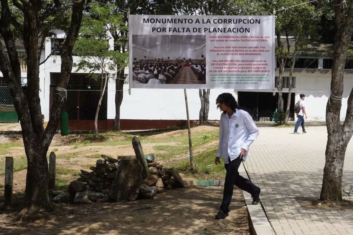 ¿Y para cuándo las obras del colegio Tecnológico de Bucaramanga?