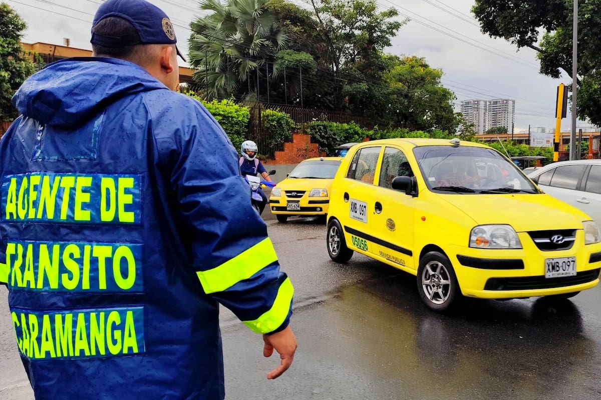 Sobre corredores como la carrera 33 se reporta tránsito lento. (Foto: archivo / VANGUARDIA)