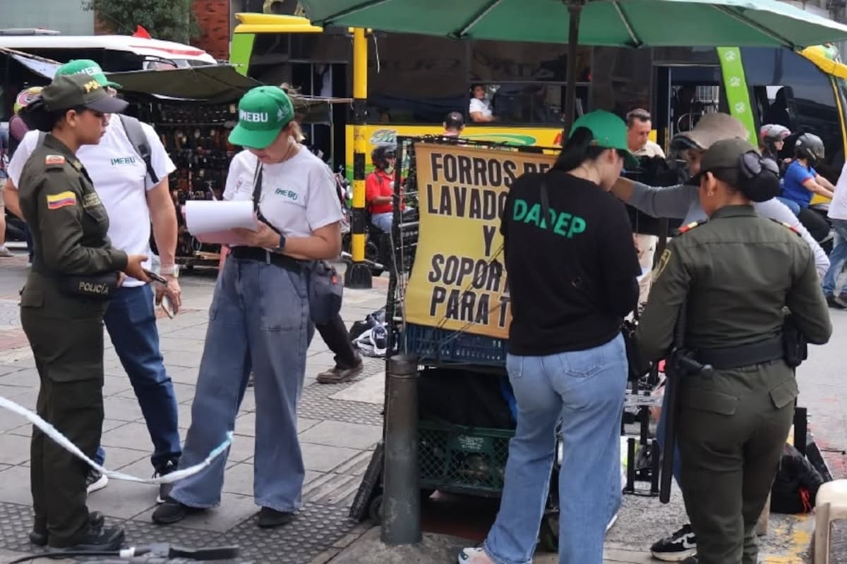 Aquellos vendedores que reciban la oferta de la Alcaldía de Bucaramanga y la rechacen, podrán ser objeto de procesos policivos, sanciones, incautaciones y cierre de su actividad. (Foto: suministrada / VANGUARDIA)