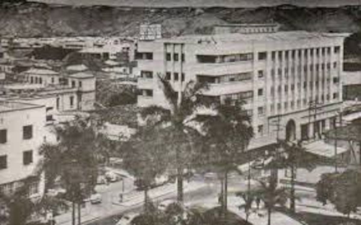 Edificio de Coltabaco: Carrera 19, entre calles 34 y 35. (Archivo/ VANGUARDIA)