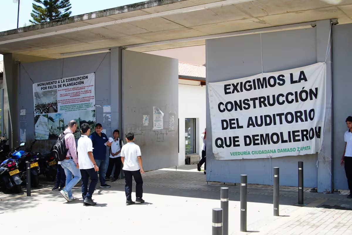 Bucaramanga exige celeridad en obras por $28.000 millones para el Colegio Tecnológico