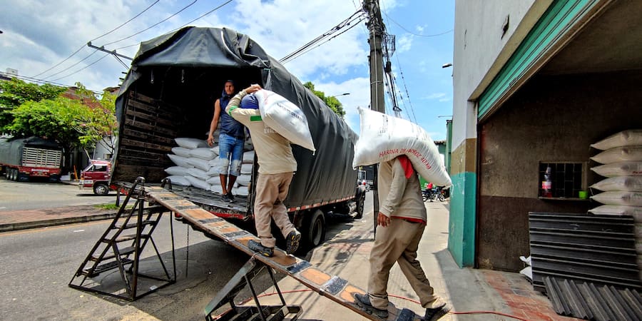 El área metropolitana de Bucaramanga redujo desempleo e informalidad en el último trimestre: Dane