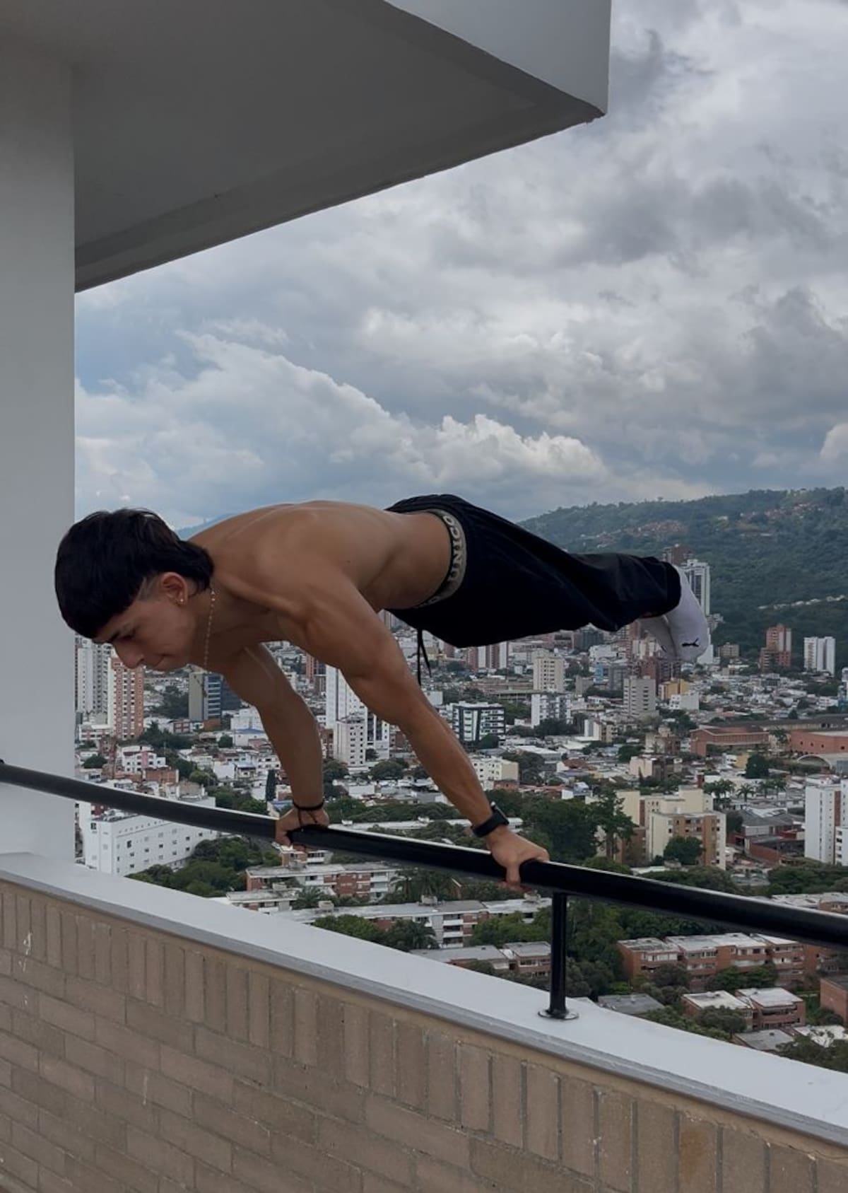 Bucaramanga pone la mirada en Rusia: un santandereano de 17 años competirá con los mejores del mundo en World Kardo. Foto: Cortesía/Vanguardia