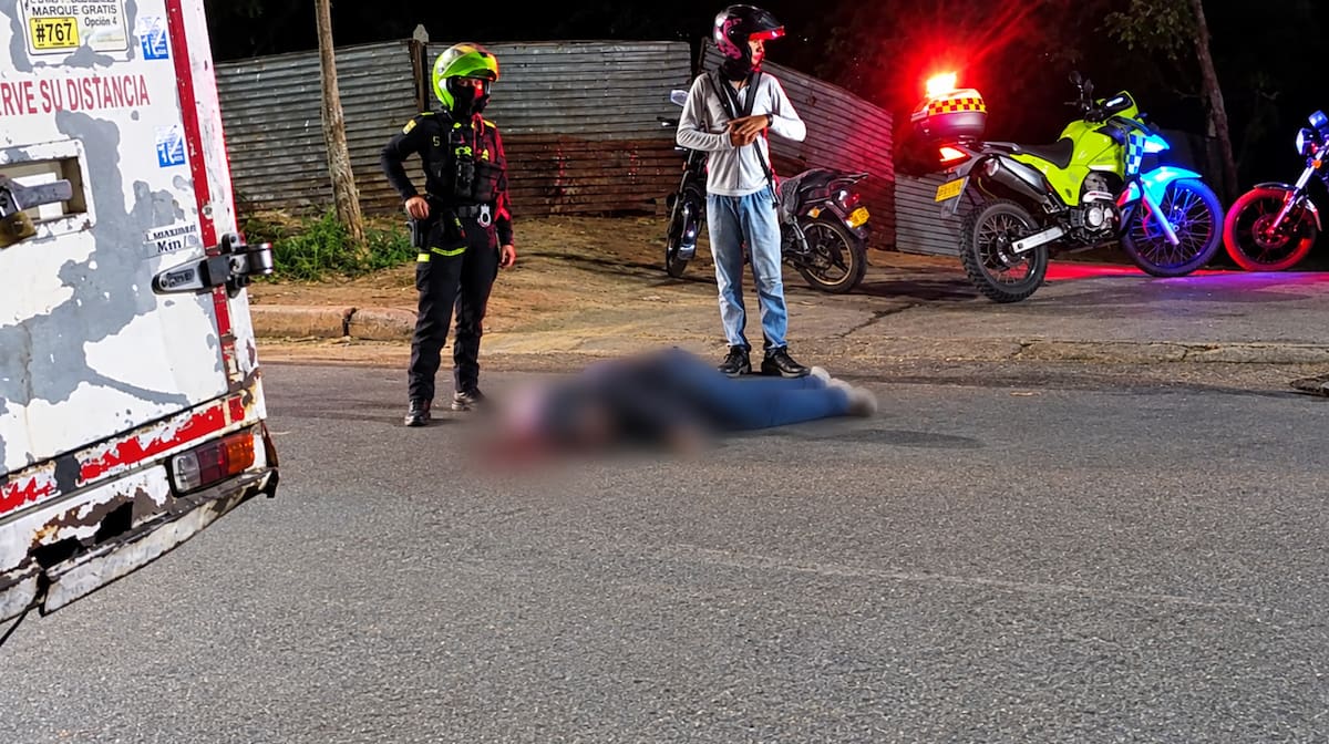 Este tramo vial de “alta siniestralidad” se reporta sobre la calle 105 con carrera 5, a la altura de La Ladrillera, corredor que conecta al barrio El Porvenir con la Transversal Malpaso. (Foto: suministrada / VANGUARDIA)