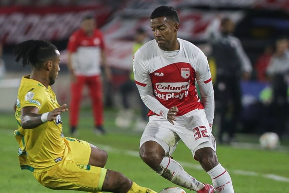 ¿Va a ir al Campín a ver Santa Fe vs Bucaramanga? Estos son los precios oficiales de la boletería para el partido. Foto: Colprensa.