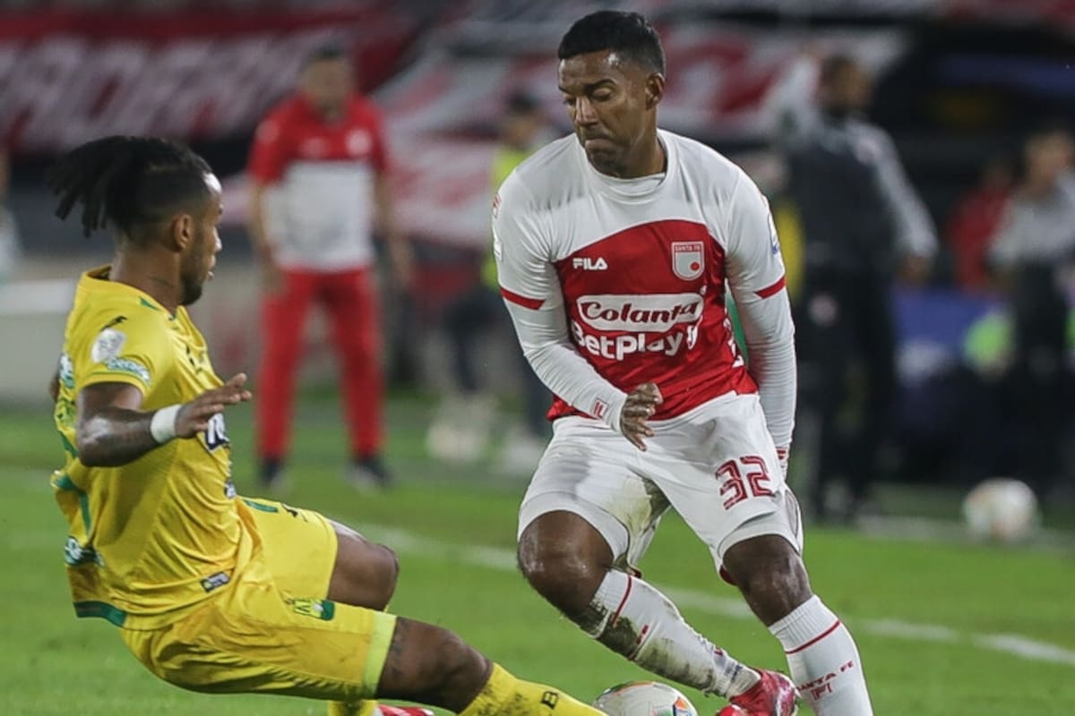 Atlético Bucaramanga jugará ante Santa Fe el miércoles 19 de noviembre, por la fecha 1 de los cuadrangulares semifinales de la Liga BetPlay. Foto: Colprensa.