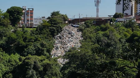 Bucaramanga: se agrava el problema de contaminación por basuras en la escarpa